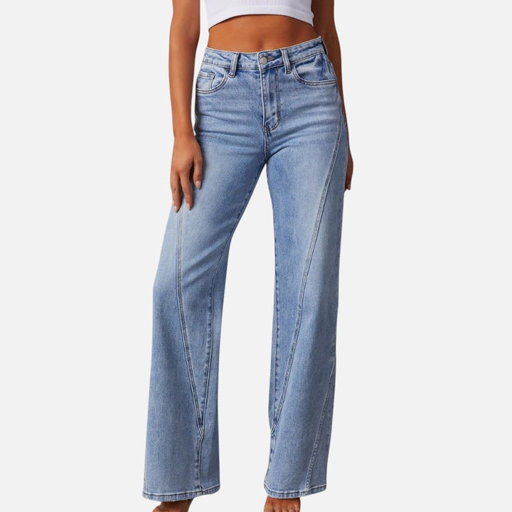 Astrid | Stilfulde Højtaljede Jeans med Brede Ben